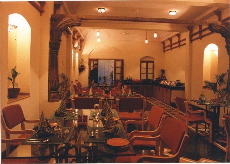 哈维利哈日恒河酒店 哈里瓦 餐厅 照片